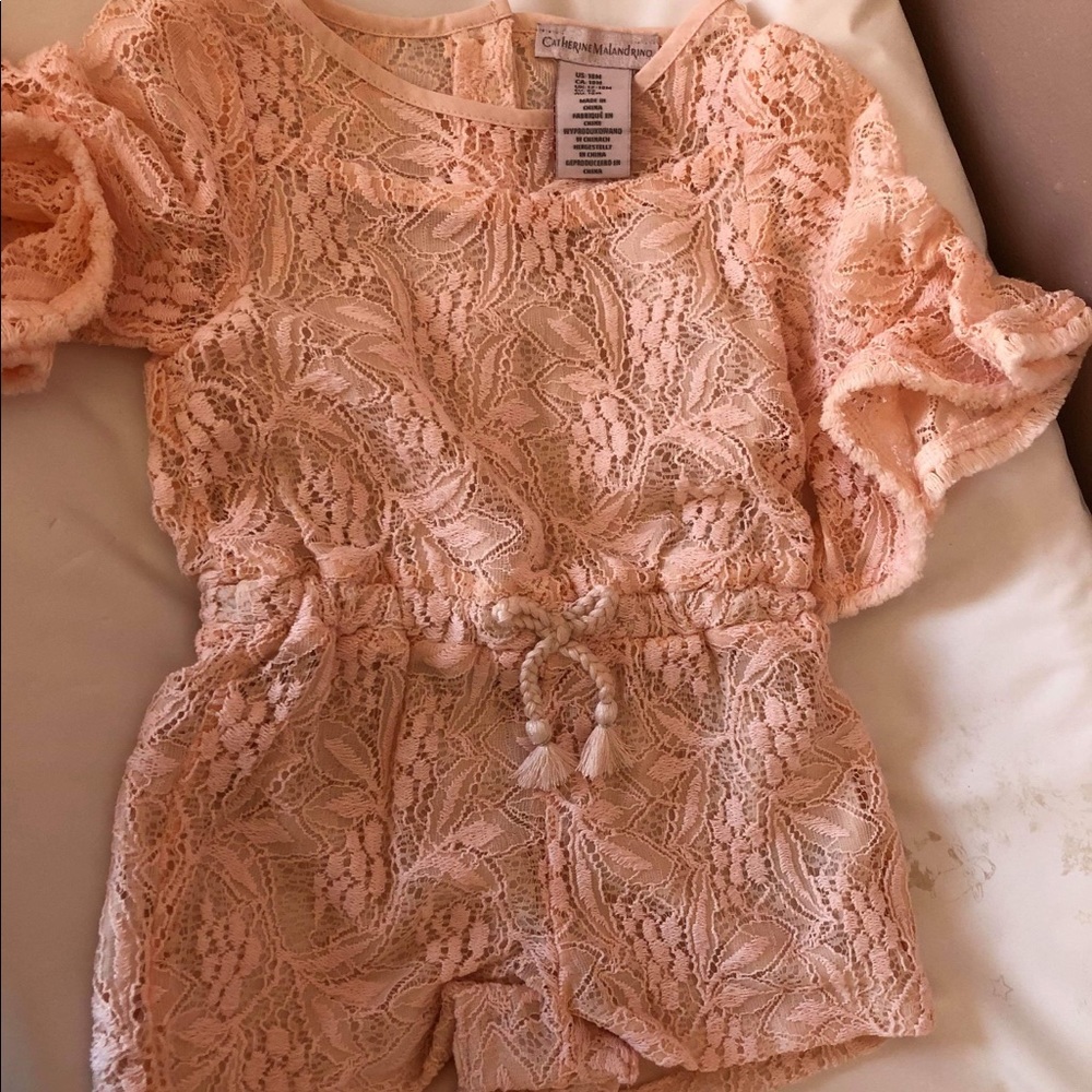 Lace pink romper